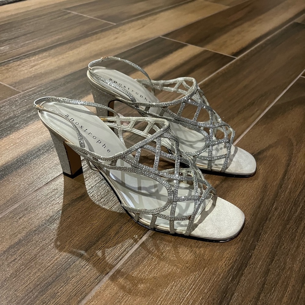 Apostrophe womens evening shoes size 11M